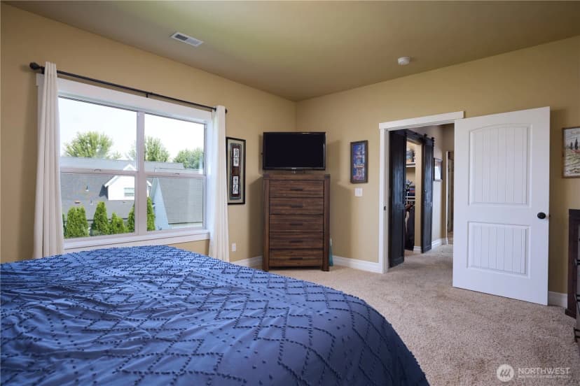 Property photo for 404 Coyote Ridge Dr, Walla Walla photo 15