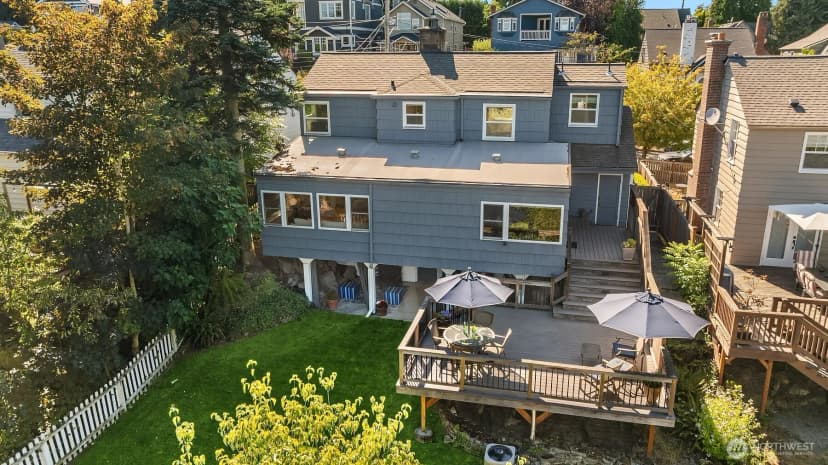 Property photo for 7346 19th Avenue Ne, Seattle photo 32