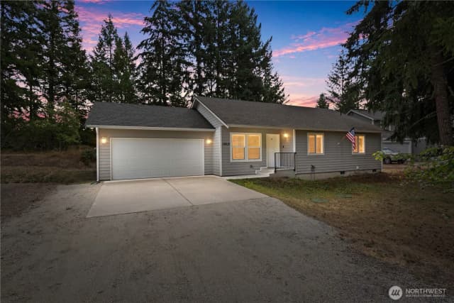 Property photo for 18412 Rampart Court Se, Yelm