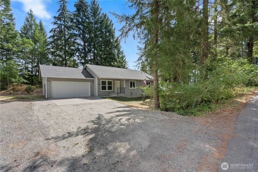 Property photo for 18412 Rampart Court Se, Yelm photo 25