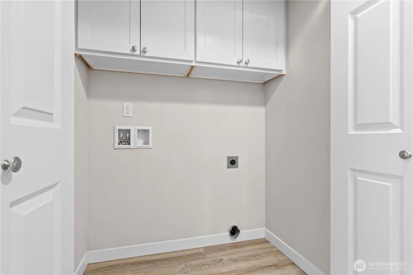 Property photo for 18412 Rampart Court Se, Yelm photo 17