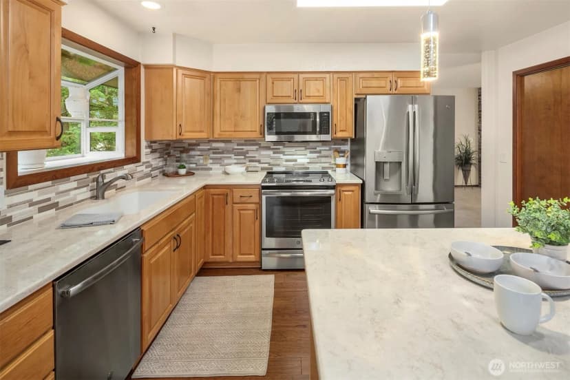 Property photo for 13233 Se 51st Place, Bellevue photo 18