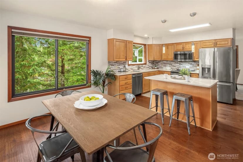 Property photo for 13233 Se 51st Place, Bellevue photo 20