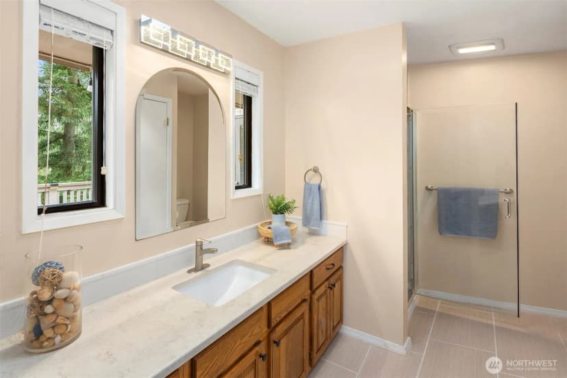 Property photo for 13233 Se 51st Place, Bellevue photo 29