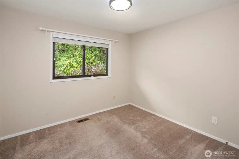 Property photo for 13233 Se 51st Place, Bellevue photo 25