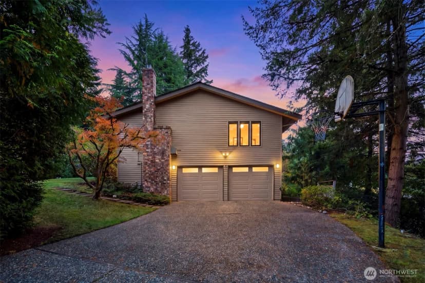 Property photo for 13233 Se 51st Place, Bellevue photo 4