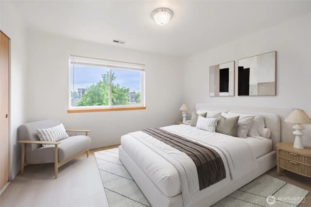 Property photo for 5914 35th Ave Avenue S #b, Seattle photo 5