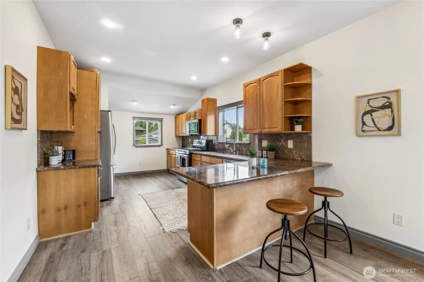 Property photo for 4808 S Othello Street, Seattle photo 13