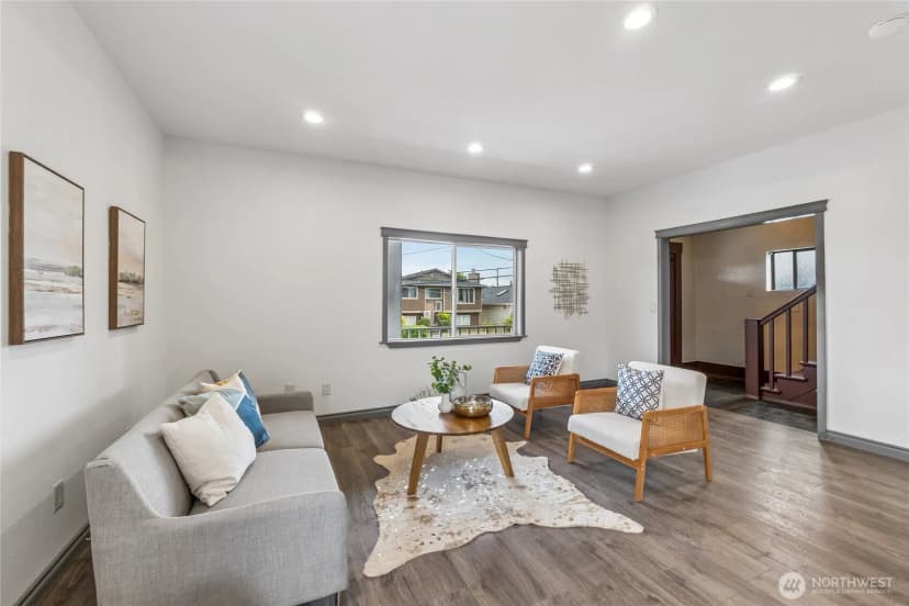 Property photo for 4808 S Othello Street, Seattle photo 6