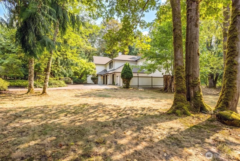 Property photo for 21517 Ne 143rd Place, Woodinville photo 32