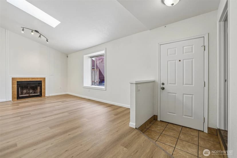 Property photo for 1643 S 245th Place, Des Moines photo 12