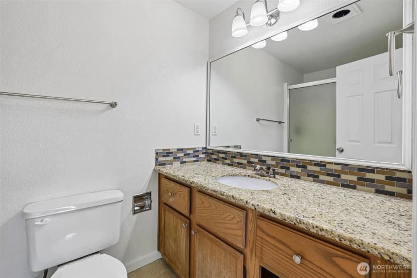 Property photo for 1643 S 245th Place, Des Moines photo 18