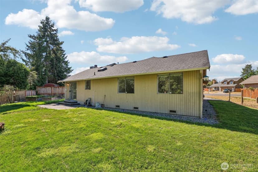 Property photo for 1643 S 245th Place, Des Moines photo 26