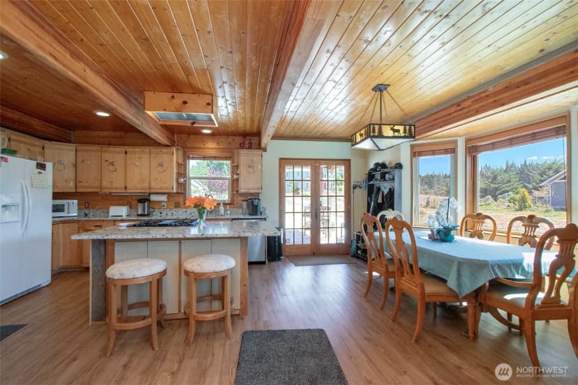 Property photo for 114 Blackberry Lane, Port Angeles photo 14