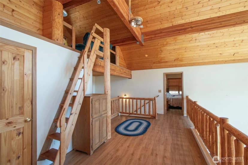 Property photo for 114 Blackberry Lane, Port Angeles photo 38