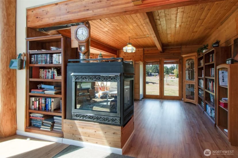 Property photo for 114 Blackberry Lane, Port Angeles photo 12