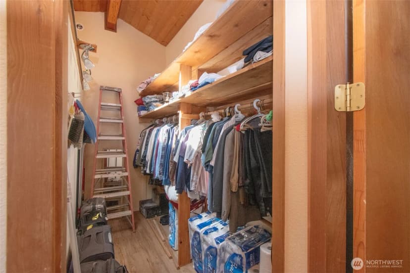 Property photo for 114 Blackberry Lane, Port Angeles photo 31