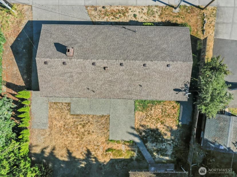 Property photo for 1416 112th Street Se, Everett photo 22