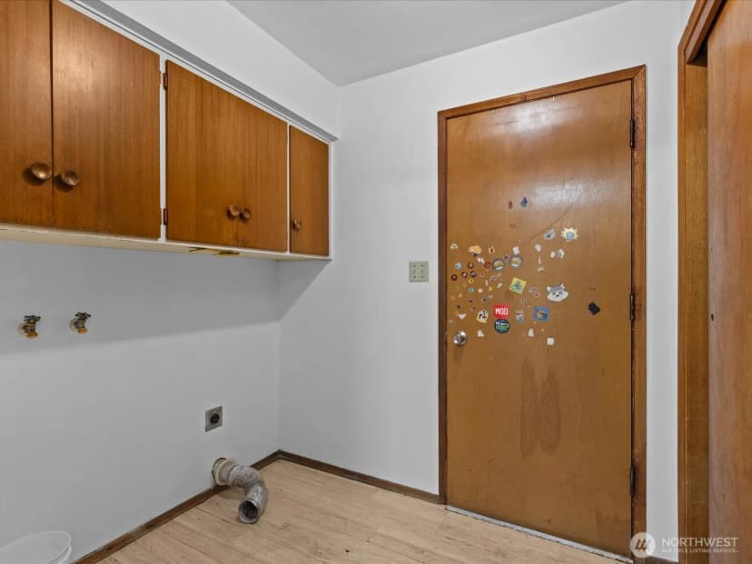 Property photo for 1416 112th Street Se, Everett photo 16