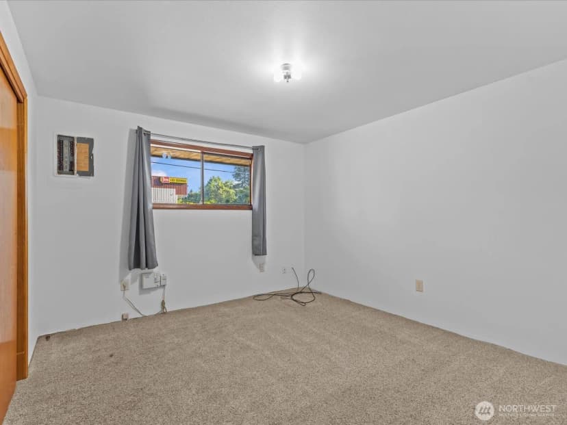 Property photo for 1416 112th Street Se, Everett photo 6