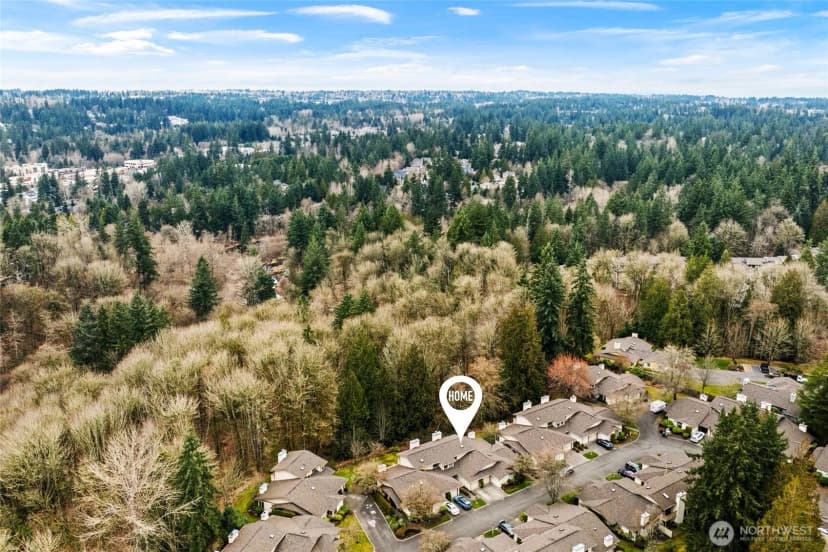 Property photo for 16014 Village Green Drive Se #c, Mill Creek photo 23