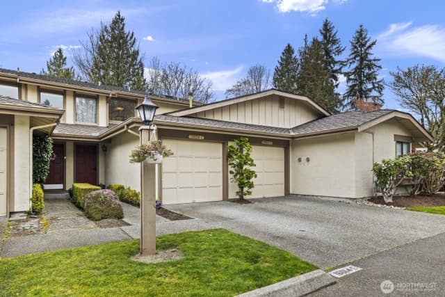 Property photo for 16014 Village Green Drive Se #c, Mill Creek