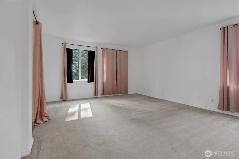 Property photo for 6735 Montevista Drive Se, Auburn photo 17