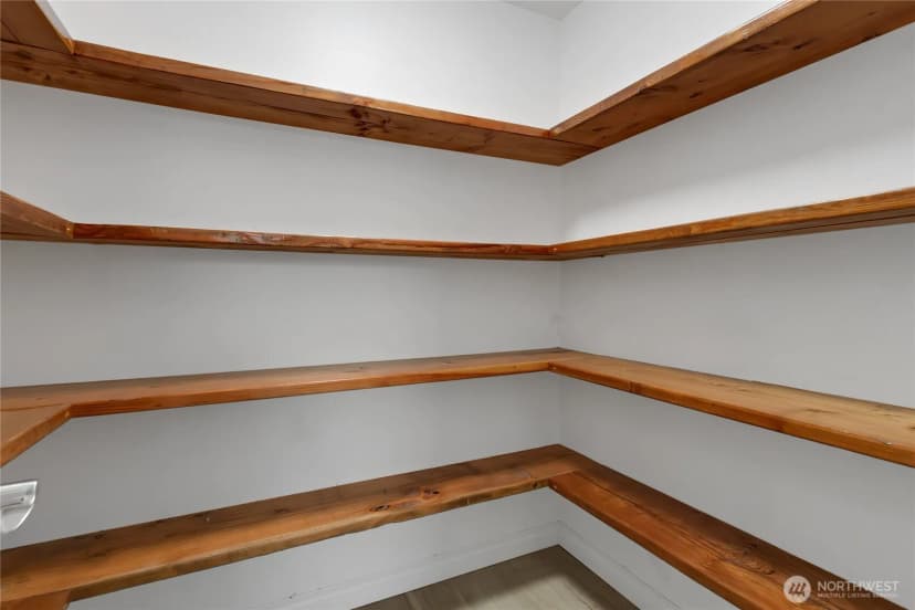 Property photo for 6735 Montevista Drive Se, Auburn photo 13