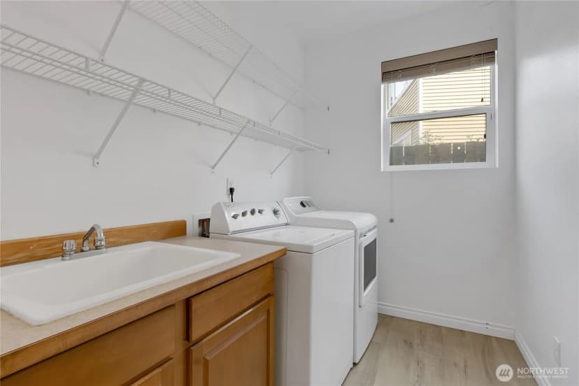 Property photo for 6735 Montevista Drive Se, Auburn photo 14