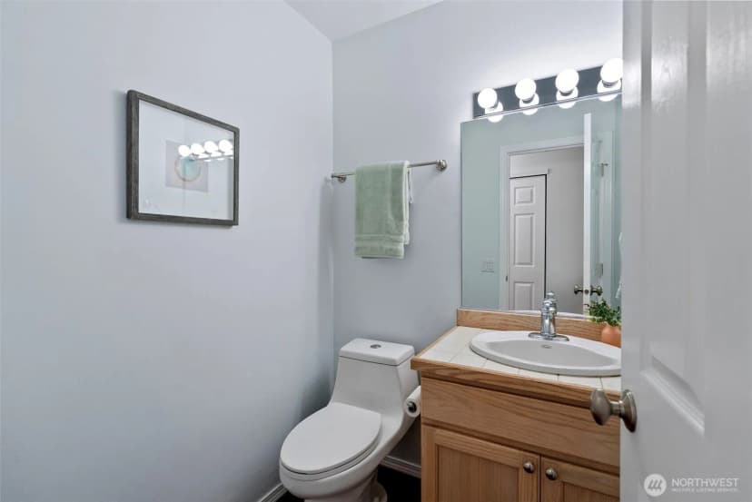 Property photo for 12568 Spohn Road Ne, Poulsbo photo 18