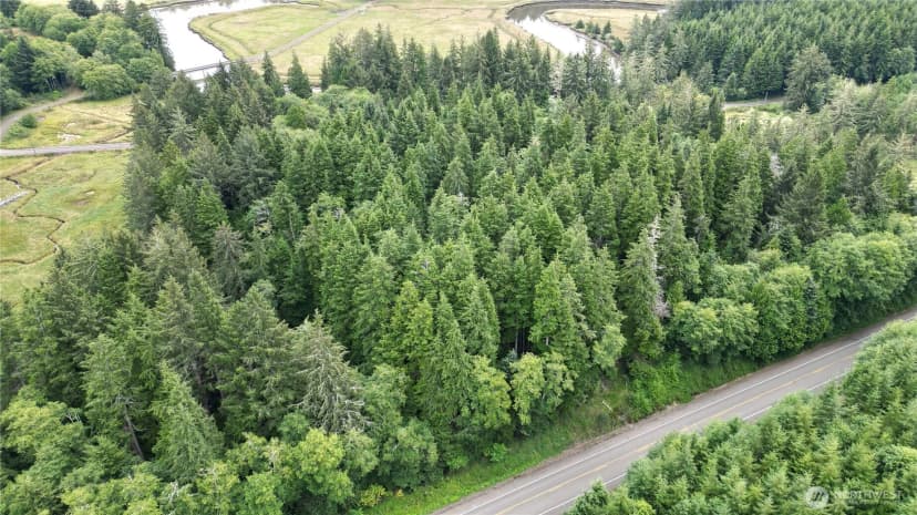 Property photo for 6 Xxx Us Hwy 101, South Bend photo 12
