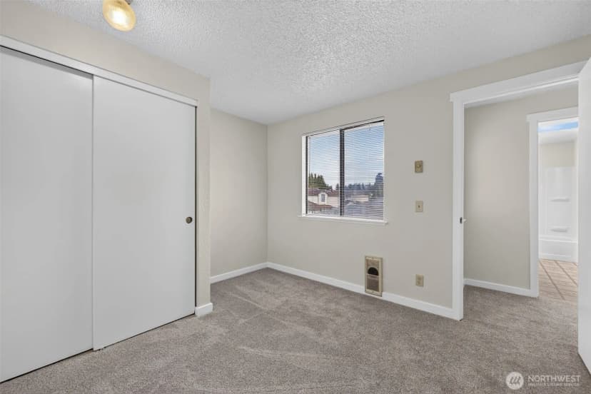 Property photo for 25028 110th Avenue Se #c, Kent photo 20