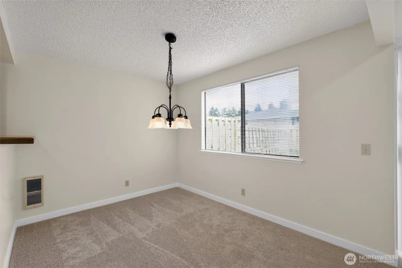 Property photo for 25028 110th Avenue Se #c, Kent photo 14