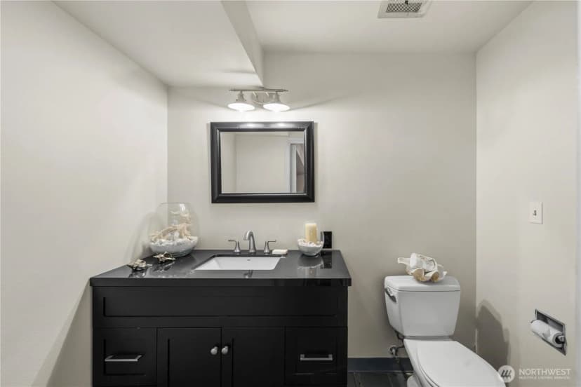 Property photo for 29903 Marine View Drive Sw, Federal Way photo 31