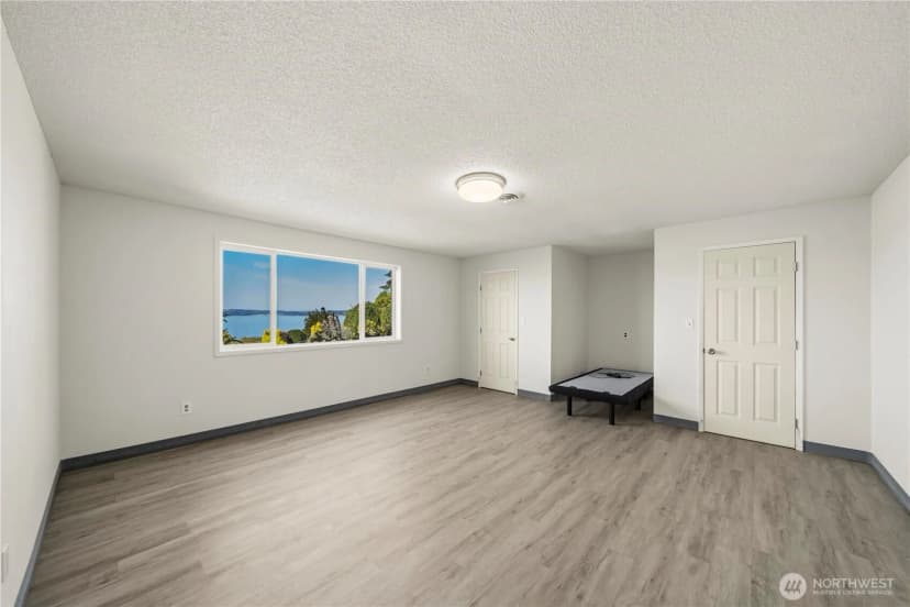 Property photo for 29903 Marine View Drive Sw, Federal Way photo 33