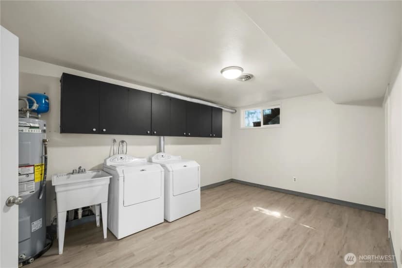 Property photo for 29903 Marine View Drive Sw, Federal Way photo 35