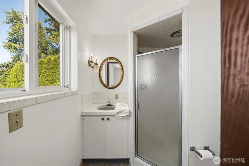 Property photo for 29903 Marine View Drive Sw, Federal Way photo 29