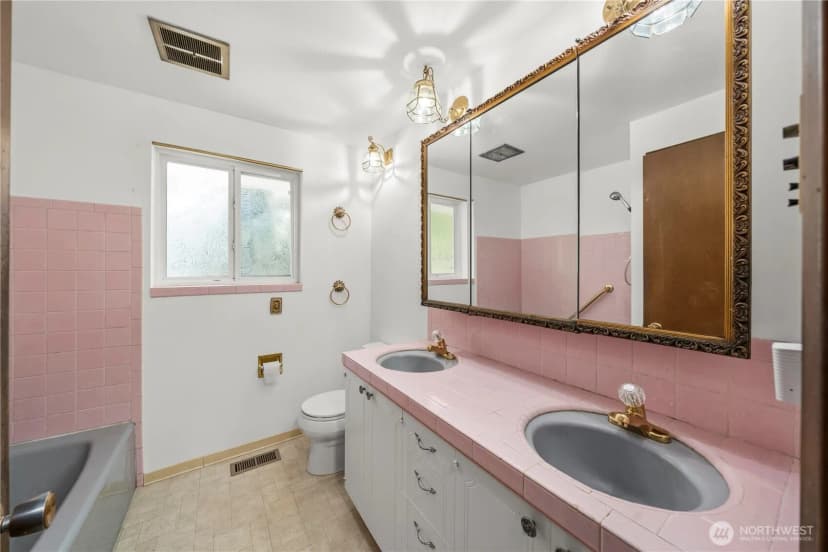 Property photo for 29903 Marine View Drive Sw, Federal Way photo 26
