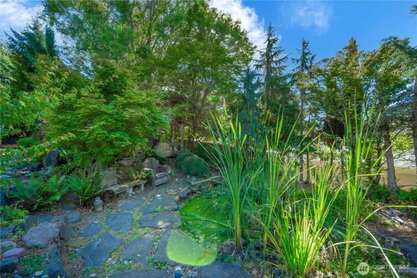 Property photo for 29903 Marine View Drive Sw, Federal Way photo 17