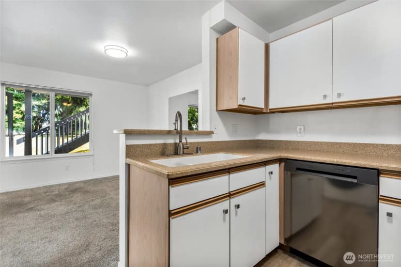 Property photo for 9210 Market Place #b101, Lake Stevens photo 13