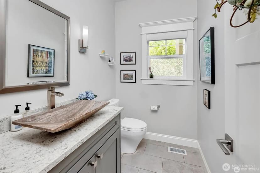 Property photo for 9950 Se 39th Street, Mercer Island photo 15