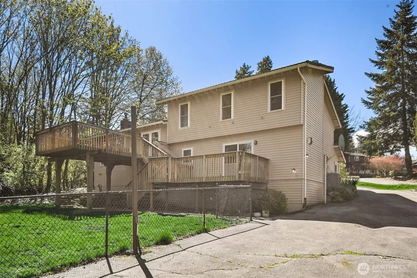 Property photo for 14236 95th Avenue Ne, Kirkland photo 27