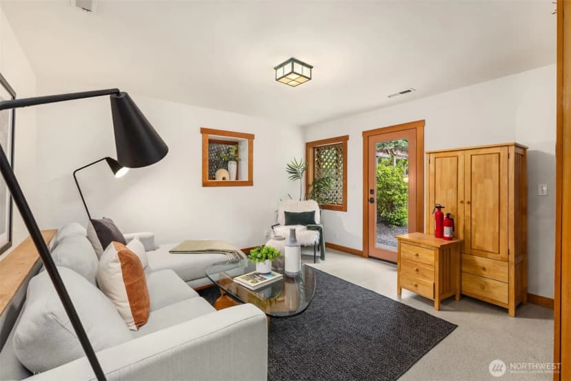 Property photo for 9641 Mandus Olson Road Ne, Bainbridge Island photo 9