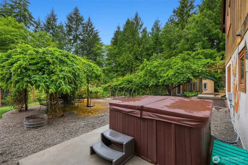 Property photo for 9641 Mandus Olson Road Ne, Bainbridge Island photo 24