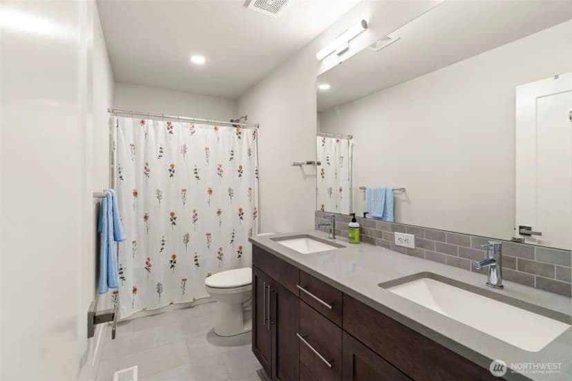 Property photo for 18804 14th Place W, Lynnwood photo 24