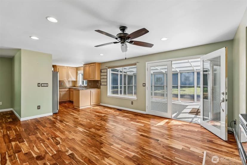Property photo for 5830 Tulalip Shores Road, Tulalip photo 15