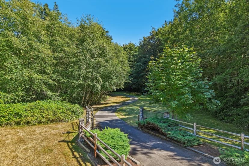 Property photo for 5830 Tulalip Shores Road, Tulalip photo 34