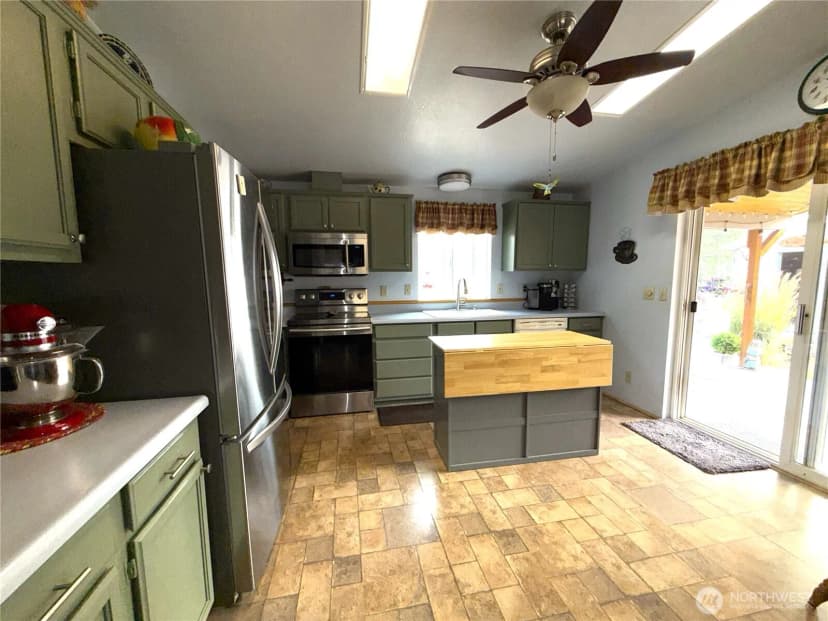 Property photo for 13 Cloudia Lane, Republic photo 4