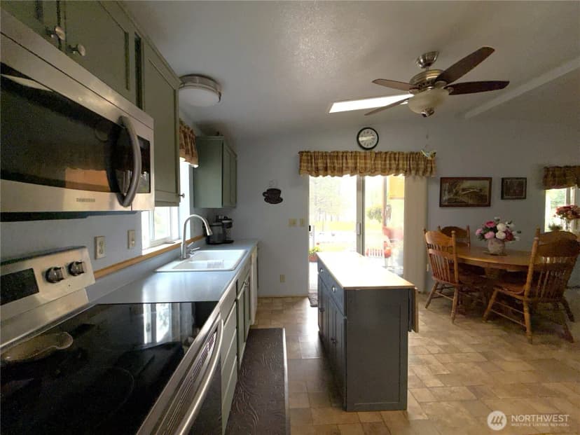 Property photo for 13 Cloudia Lane, Republic photo 5