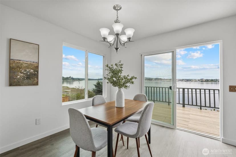 Property photo for 2485 Beach Drive E, Port Orchard photo 8
